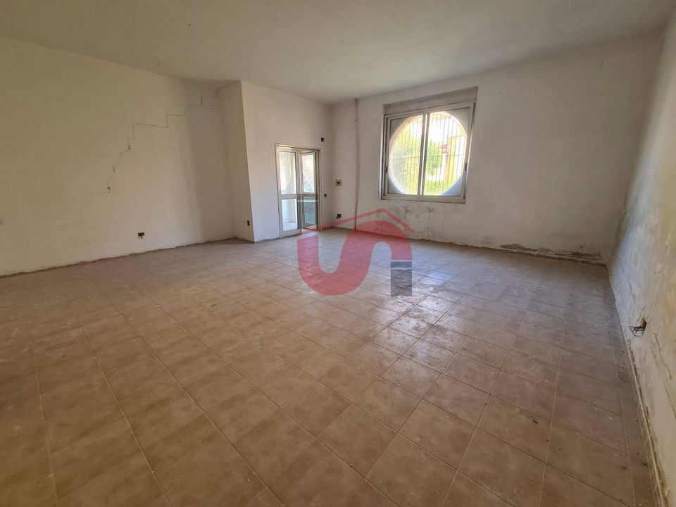 Erhvervsejendom i Benevento, Benevento - foto 3