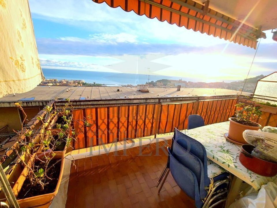 Lejlighed i Ventimiglia, Imperia - foto 1