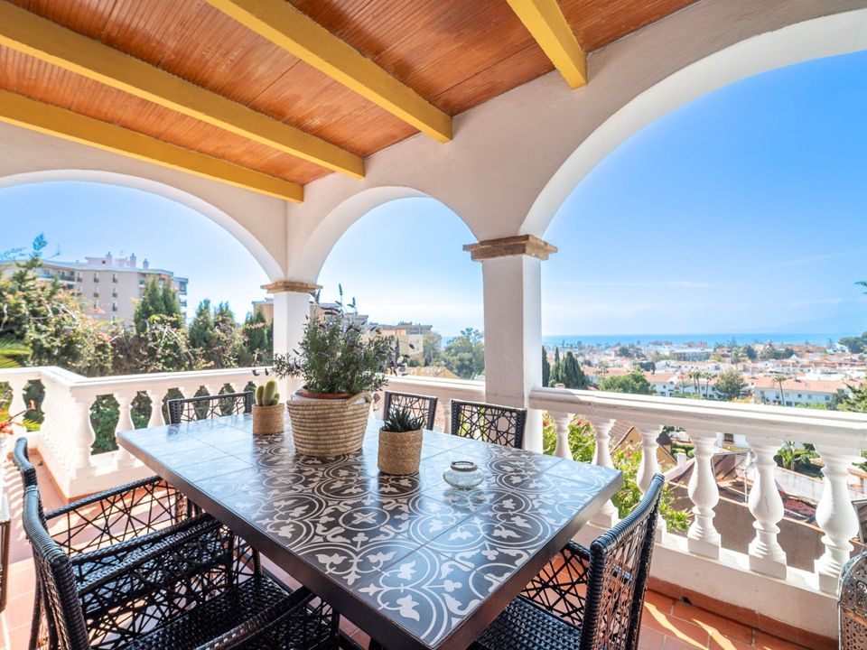 Villa i Malaga city, Malaga - foto 1