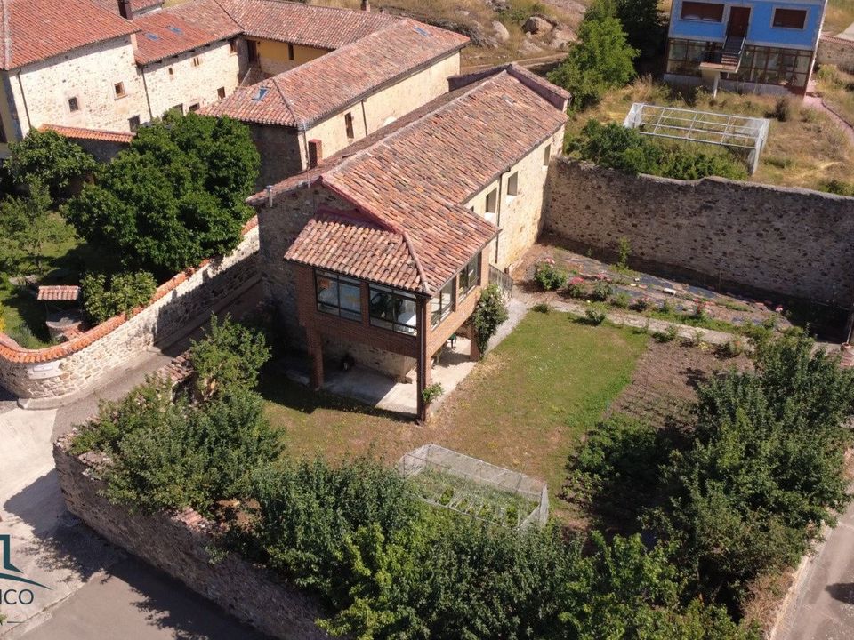 Villa i Aguilar De Campoo, Palencia - foto 3
