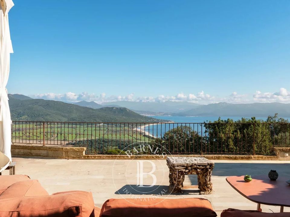 Villa em Serra-di-Ferro, Corse-du-Sud - foto 3