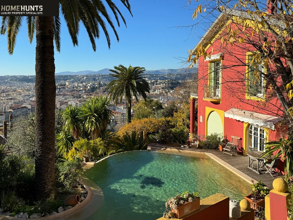 Villa in Nice, Alpes-Maritimes - foto 1