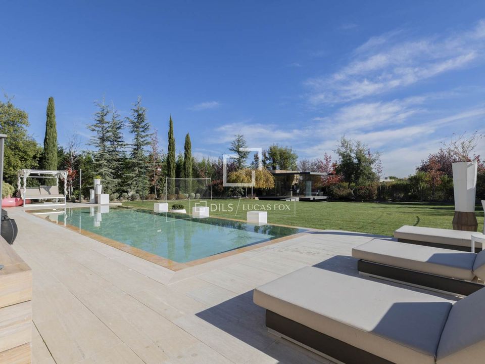 Villa i Pozuelo De Alarcon, Madrid - foto 2