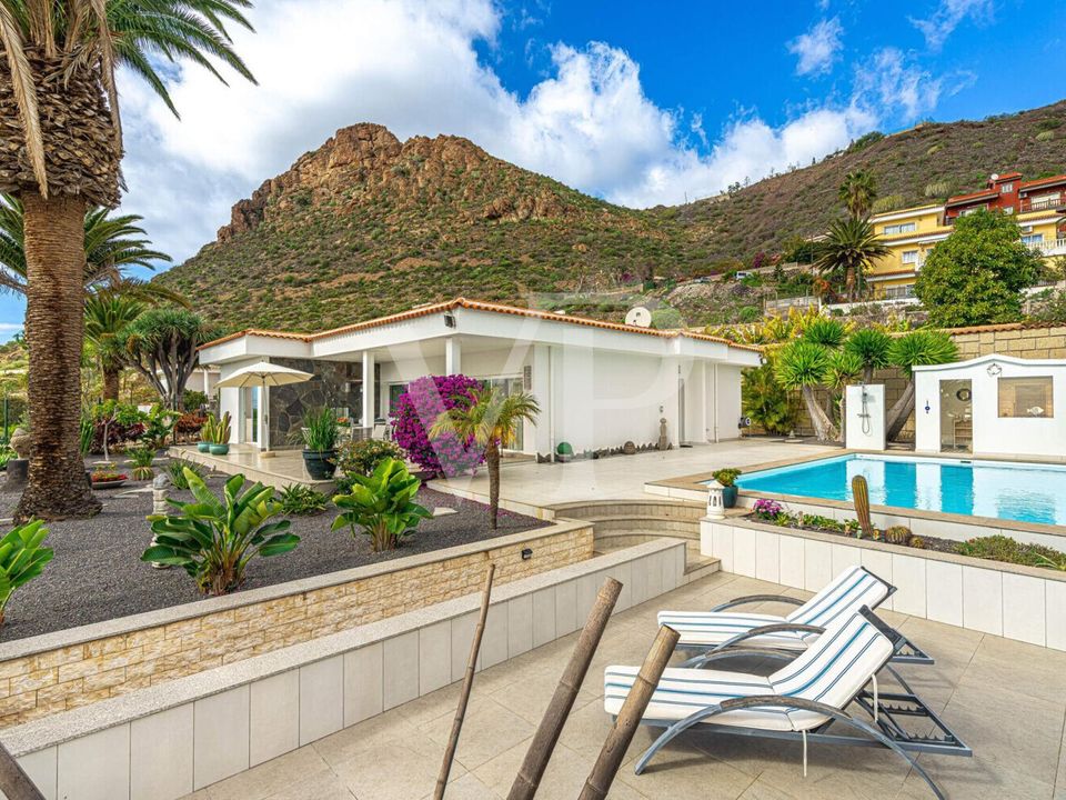 Town house in Valle De San Lorenzo, Tenerife - photo 2
