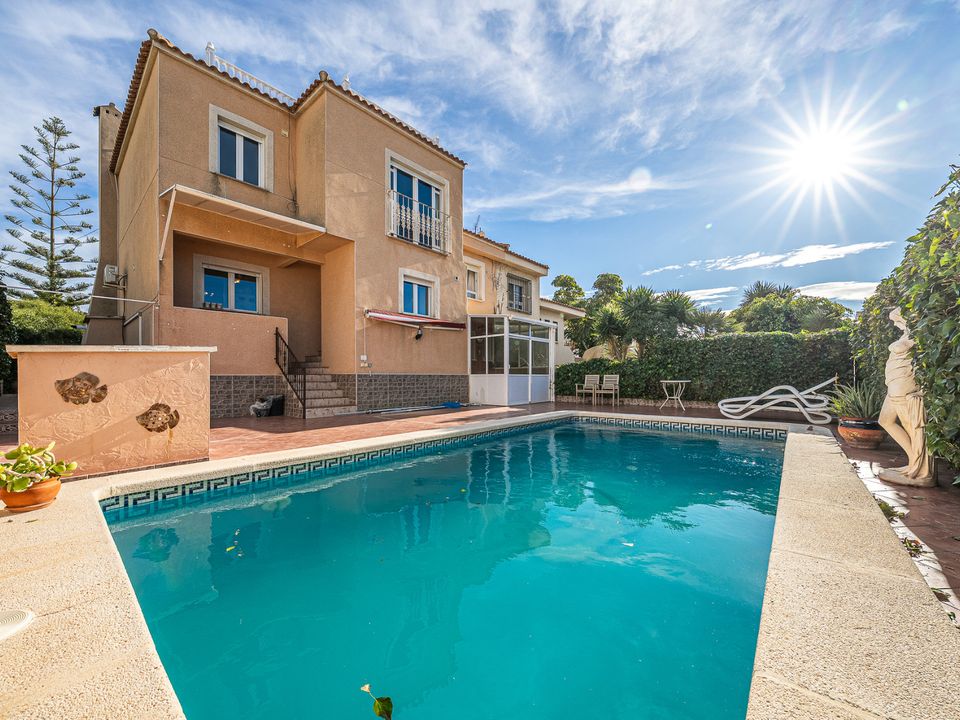 Villa i Torrevieja, Alicante - foto 1