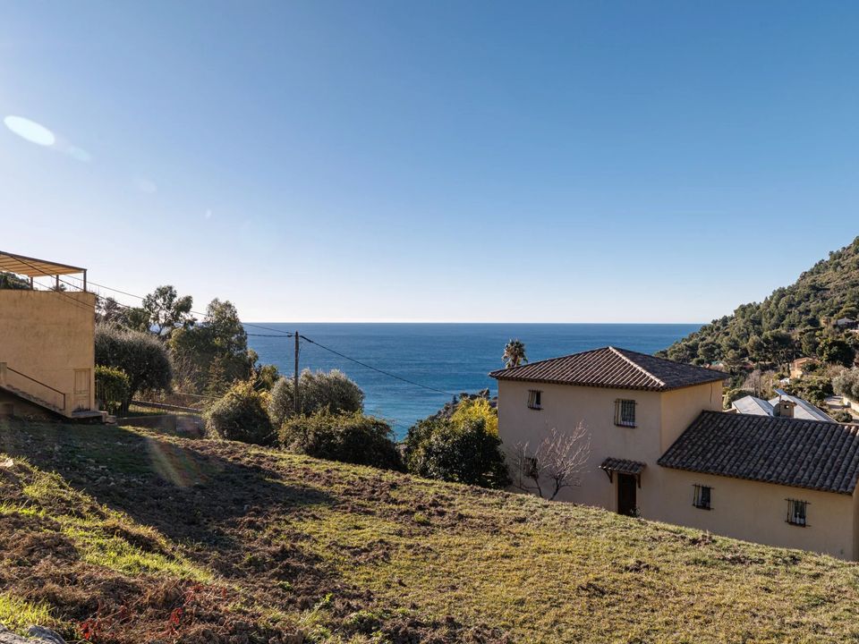 Helårsgrund i Eze, Alpes-Maritimes - foto 1