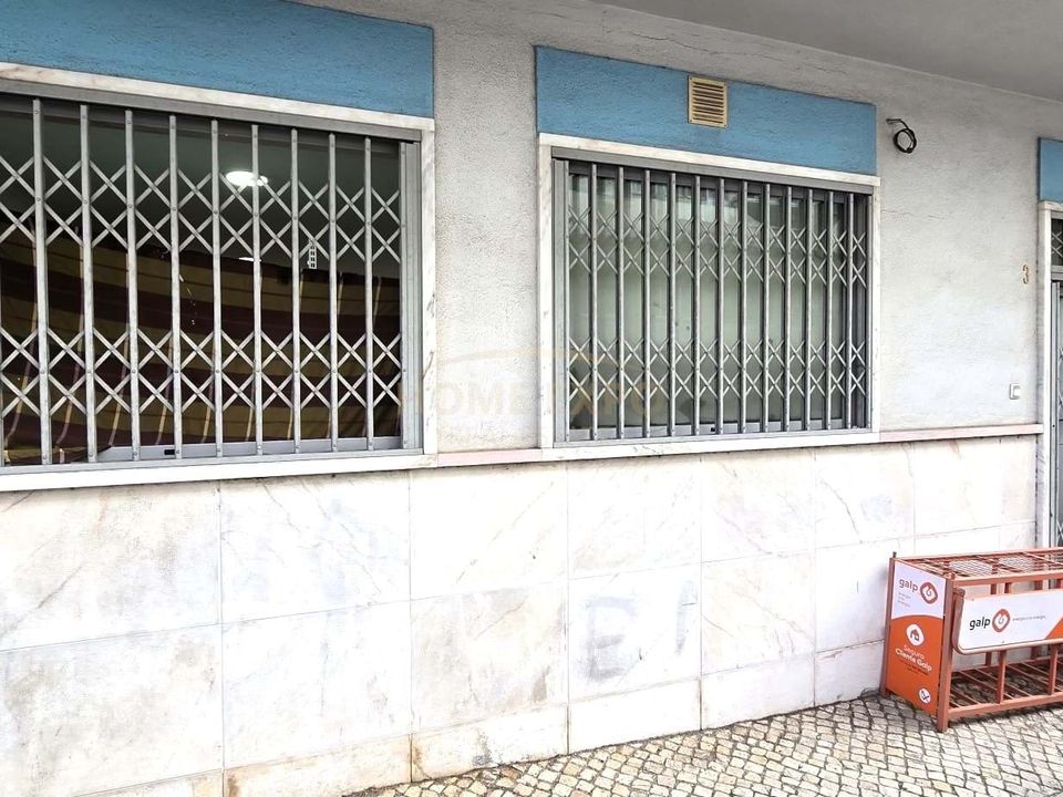 Erhvervsejendom i Odivelas, Lisbon - foto 4
