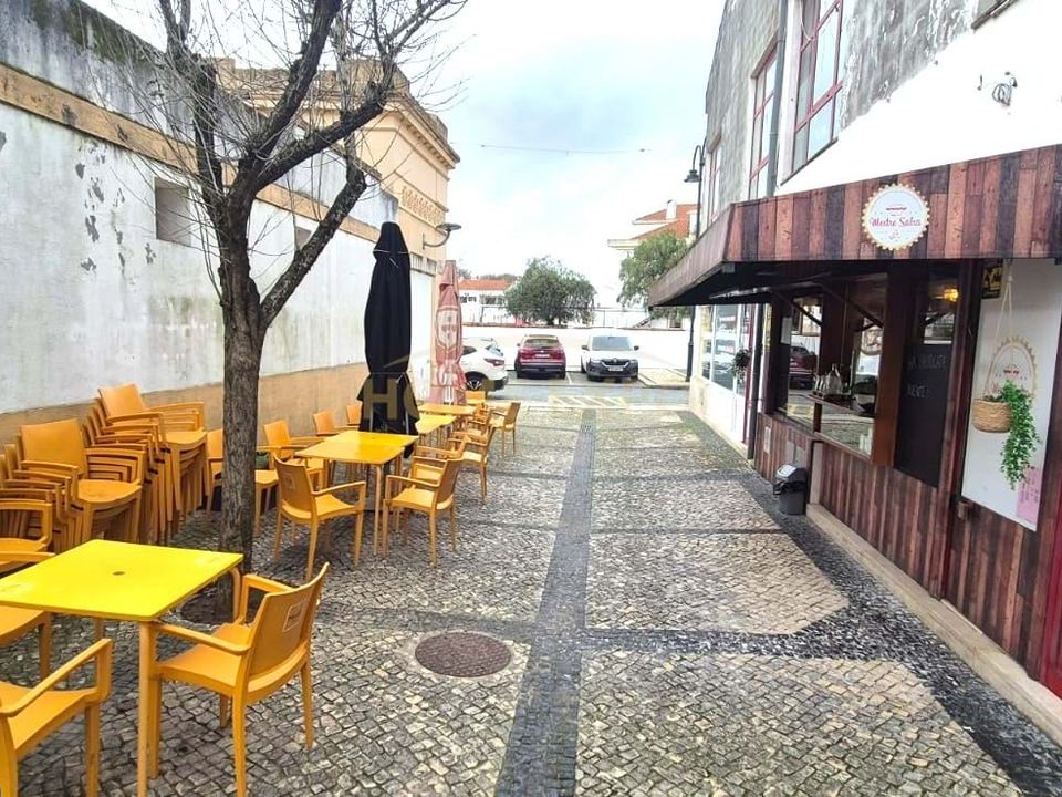 Erhvervsejendom i Almeirim, Santarem - foto 5