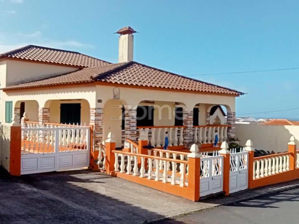 Villa i Ribeira Grande, Sao Miguel - foto 1