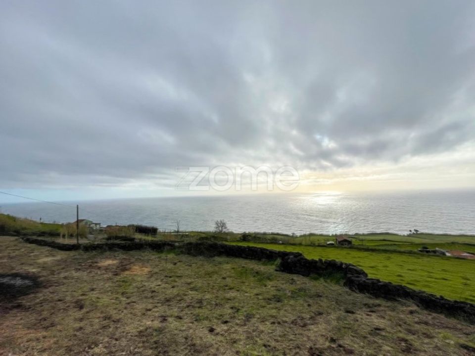 Helårsgrund i Ponta Delgada, Sao Miguel - foto 1