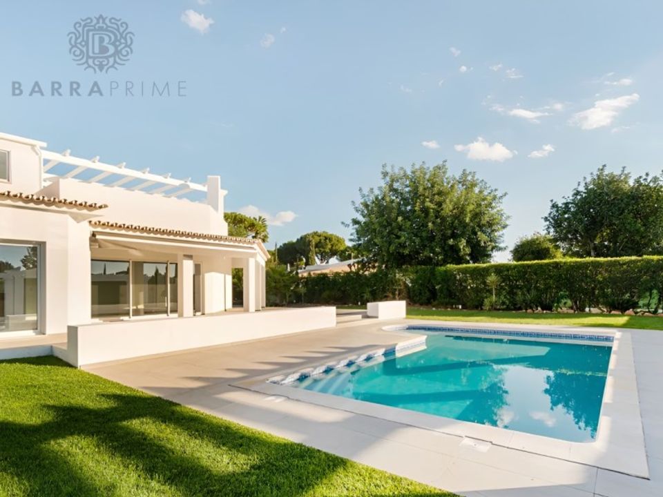Villa i Quarteira, Faro - foto 1