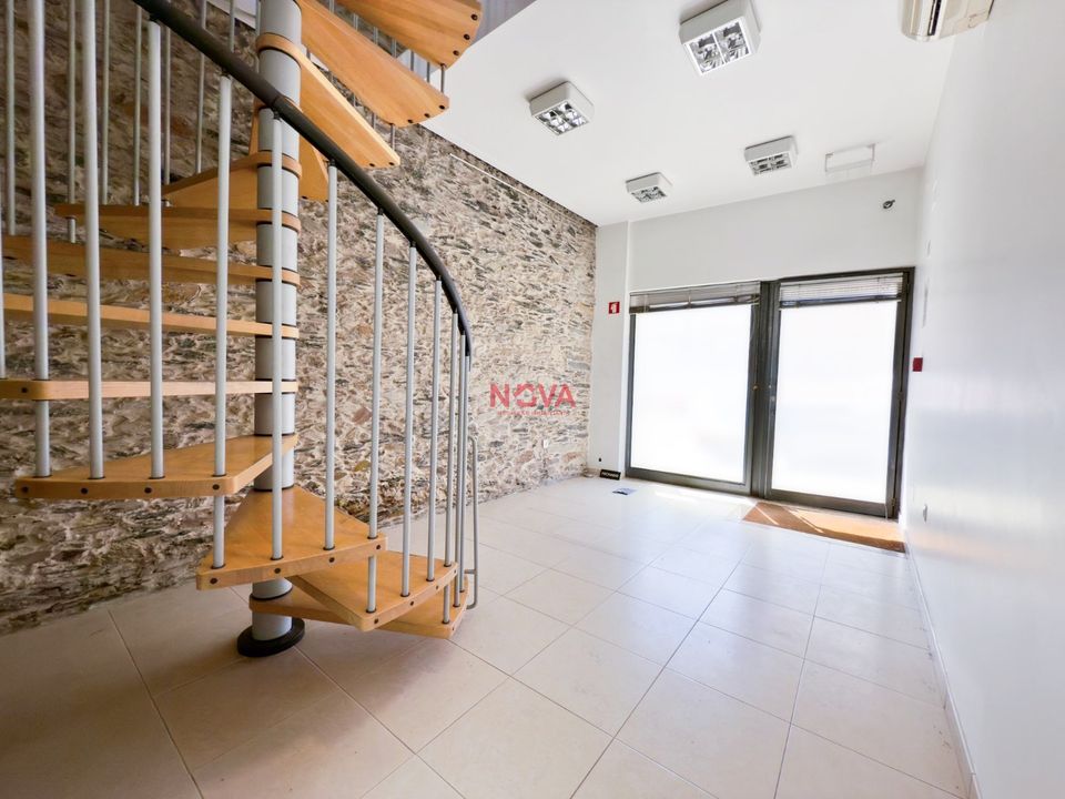 L'establiment comercial a Valongo, Porto - foto 1