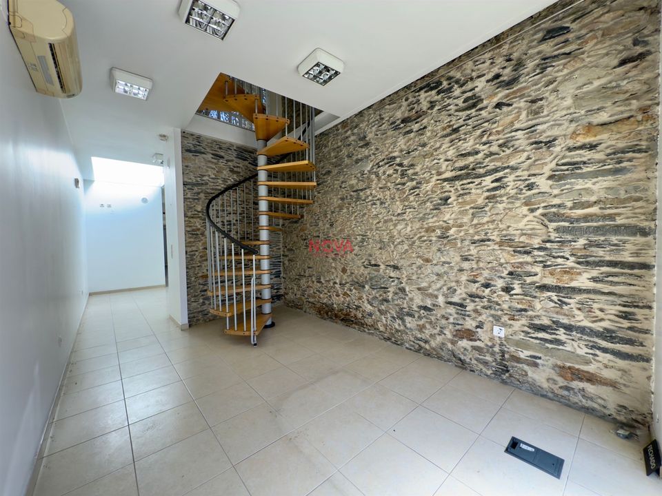 L'establiment comercial a Valongo, Porto - foto 2