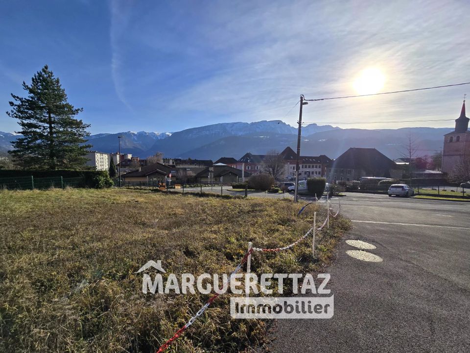 Helårsgrund i Marignier, Haute-Savoie - foto 1