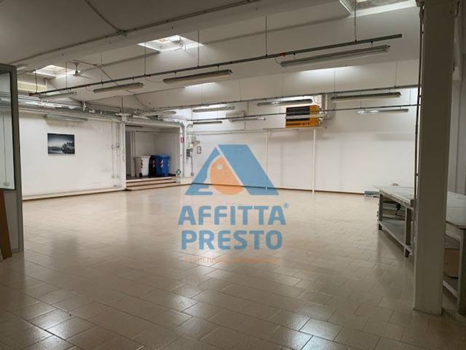 Erhvervsejendom i Empoli, Florence - foto 4