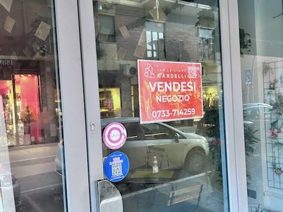 Erhvervsejendom i Civitanova Marche, Macerata - foto 4