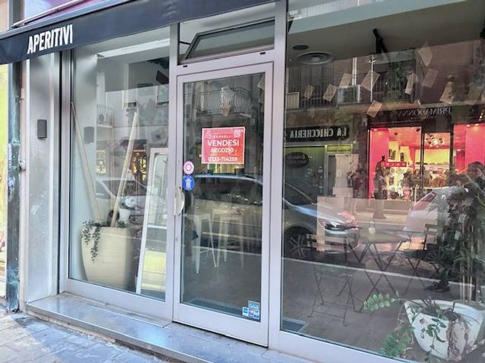 Erhvervsejendom i Civitanova Marche, Macerata - foto 5