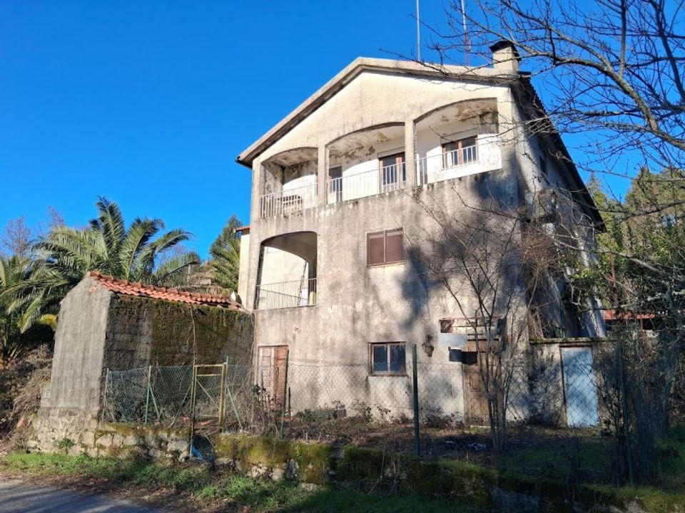Erhvervsejendom i Arca e varzielas, Viseu - foto 1