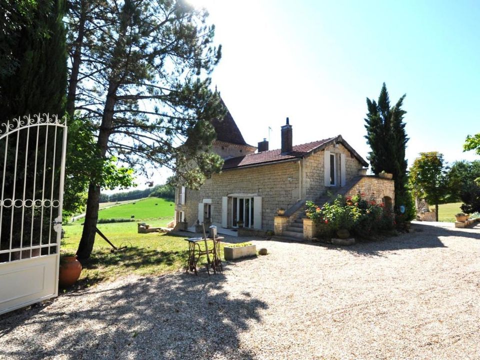 Landejendom i Villeneuve-sur-Vere, Tarn - foto 1