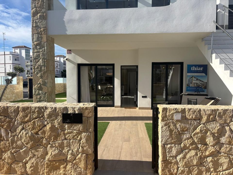 Lejlighed i Punta Prima, Alicante - foto 2