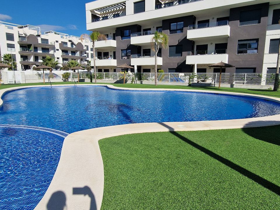 Lejlighed i Orihuela Costa, Alicante - foto 1