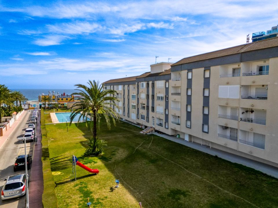 Lejlighed i Punta Prima, Alicante - foto 1