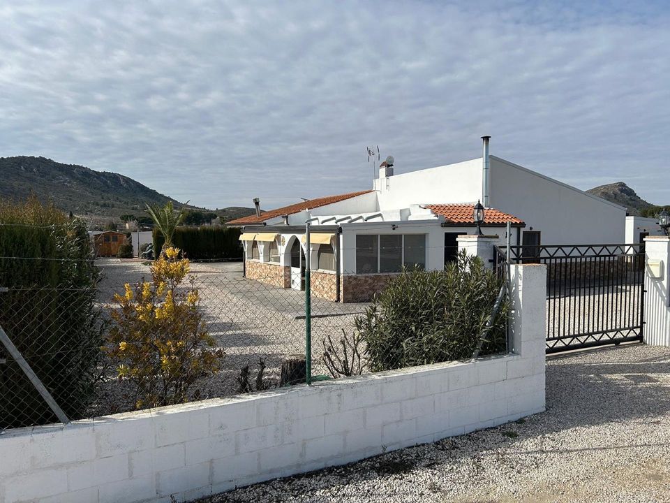 Villa i Villena, Alicante - foto 3