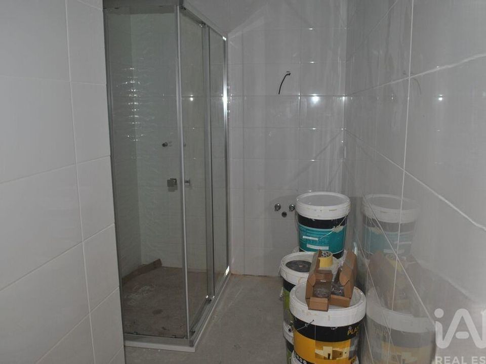 Commercial property in Sesimbra, Setubal - photo 4