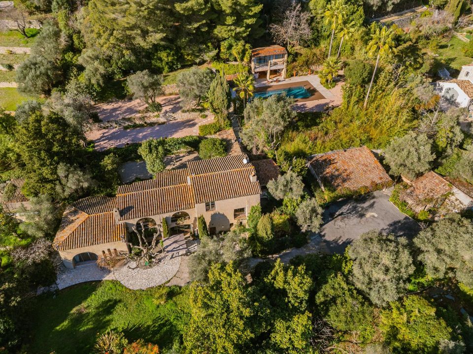 Villa i Mougins, Alpes-Maritimes - foto 1