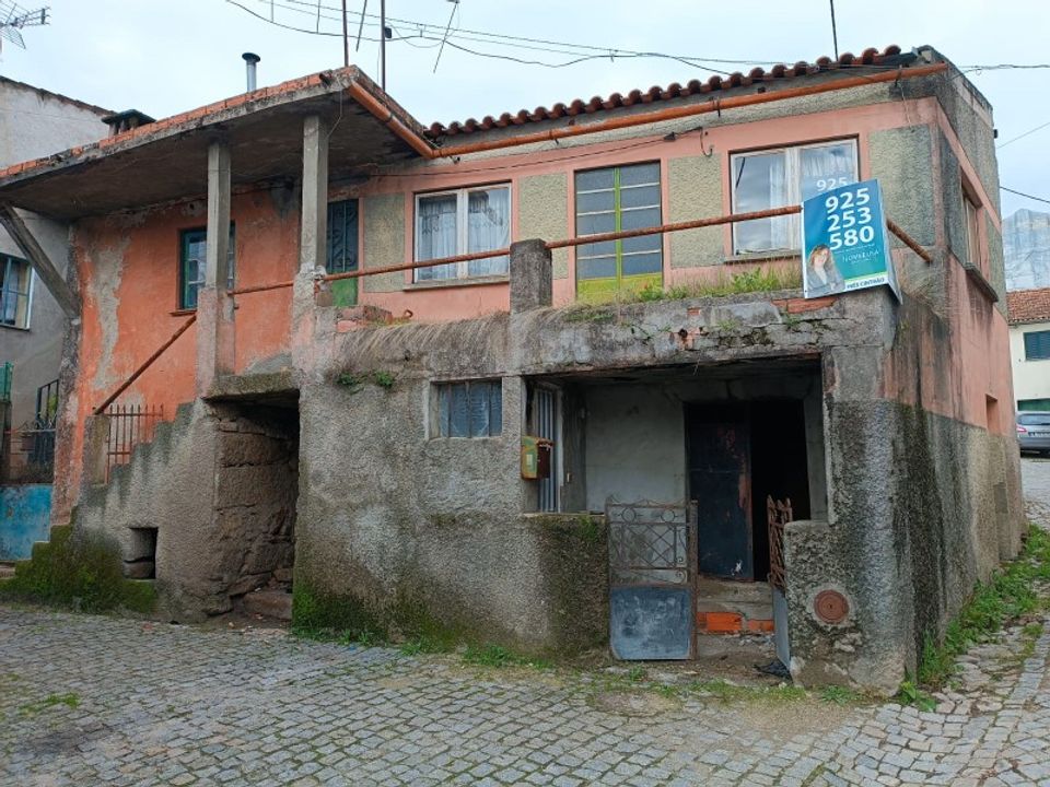 Villa i Santar e Moreira, Viseu - foto 1