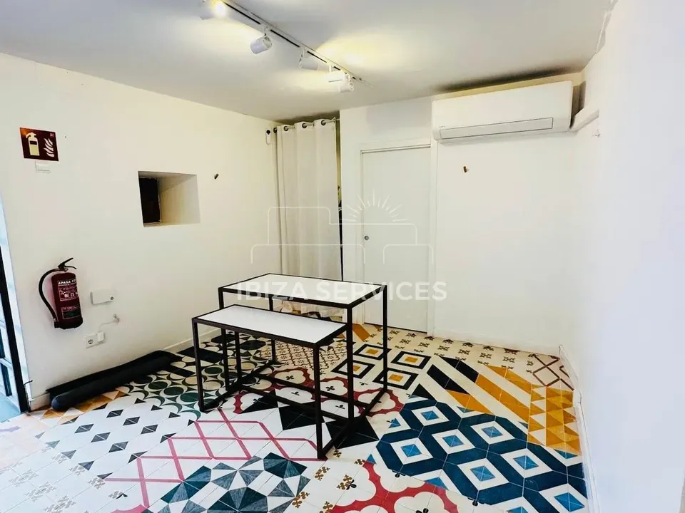 Erhvervsejendom i Dalt Vila, Ibiza - foto 4