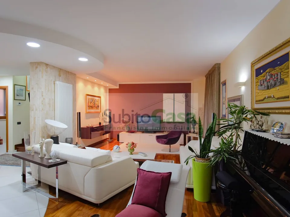 Villa i Chieti, Chieti - foto 1