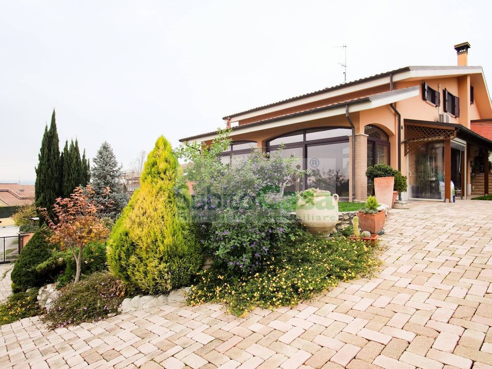 Villa i Chieti, Chieti - foto 2