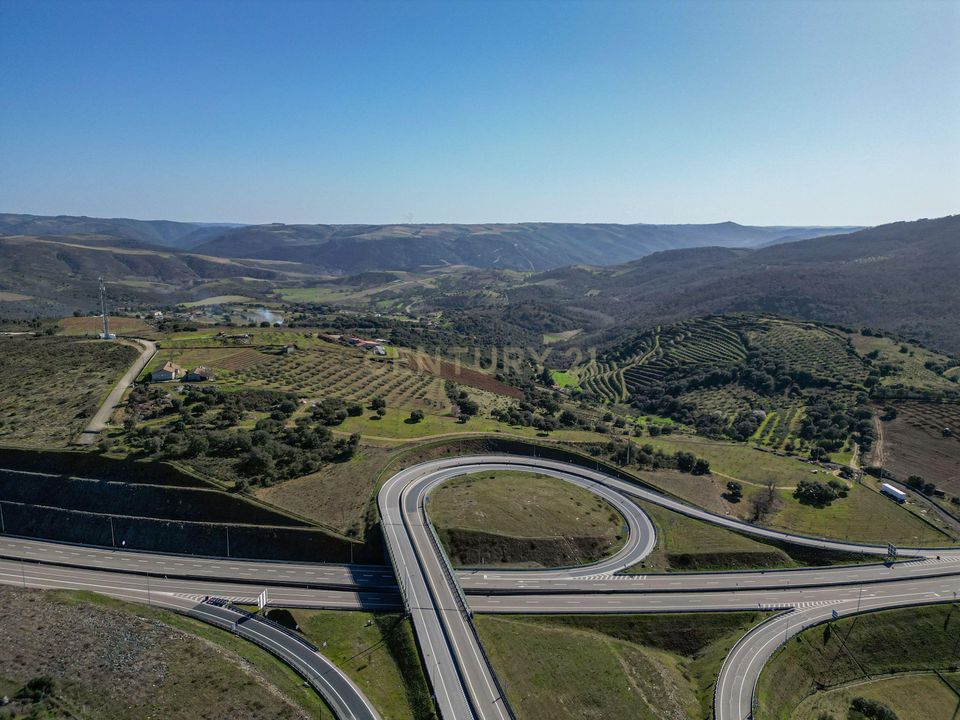 Erhvervsejendom i Braganca, Braganca - foto 5