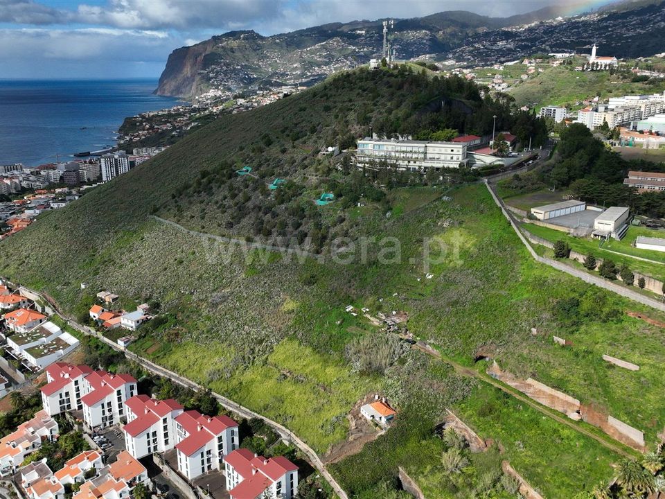 Helårsgrund i Funchal, Madeira - foto 2