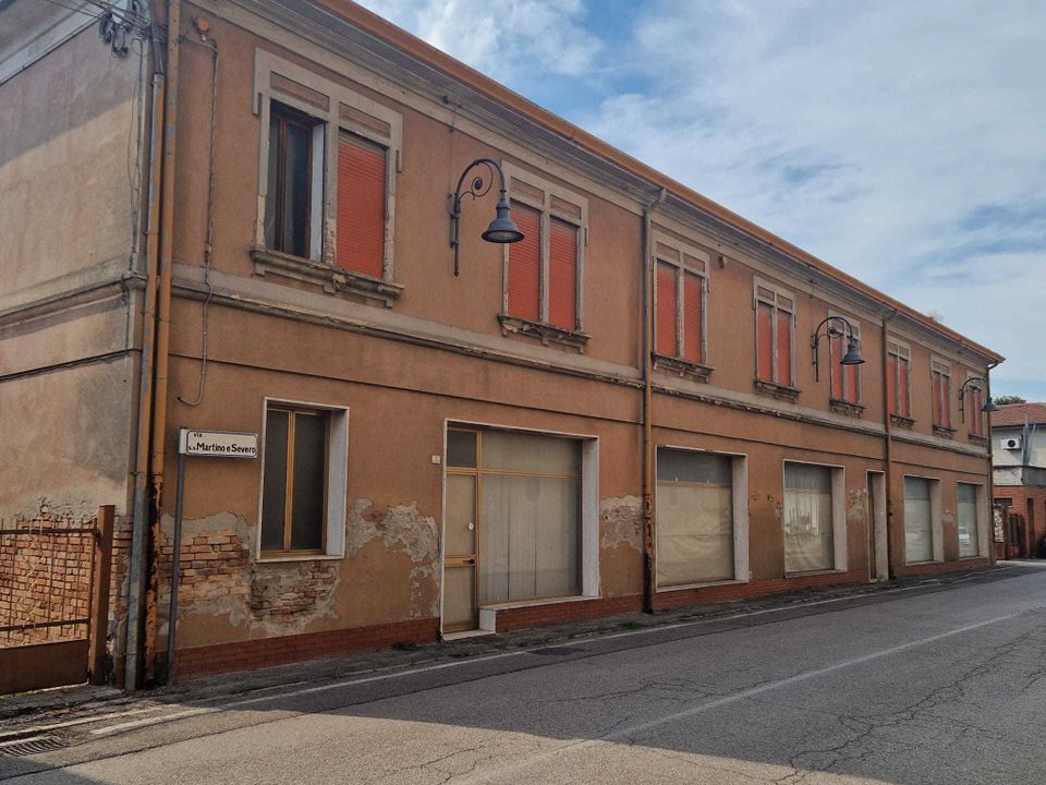 Erhvervsejendom i Crespino, Rovigo - foto 1