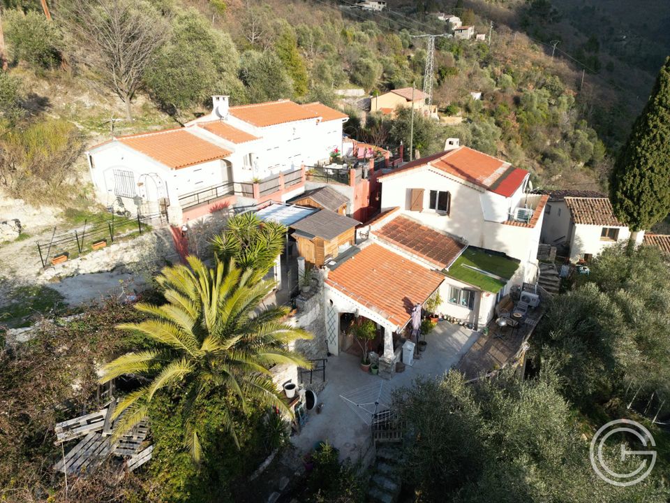 Villa i Peille, Alpes-Maritimes - foto 1