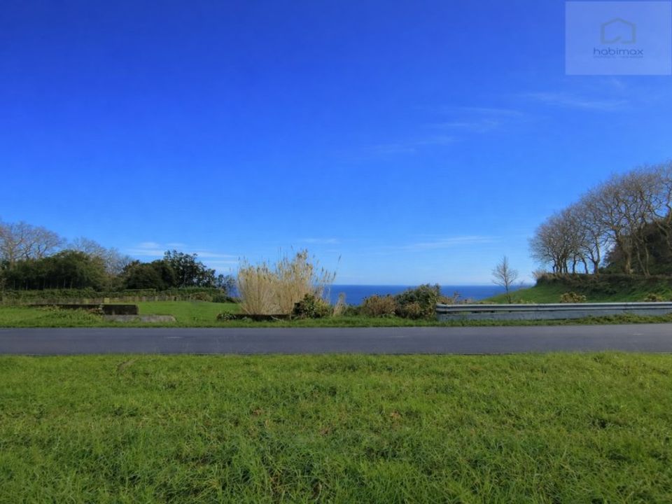 Helårsgrund i Ponta Delgada, Sao Miguel - foto 1