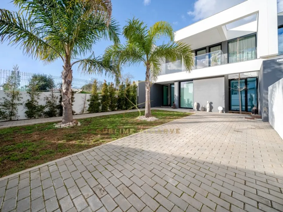 Villa a Alvor, Faro - foto 1