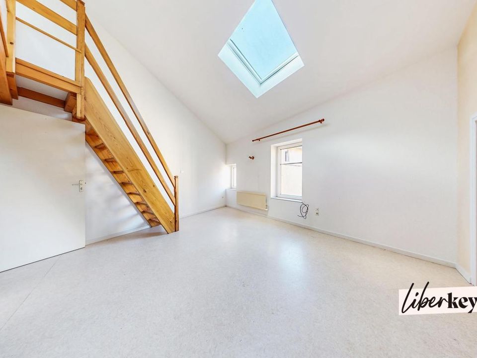 Landsbyhus i Saint-Symphorien-sur-Coise, Rhone - foto 2