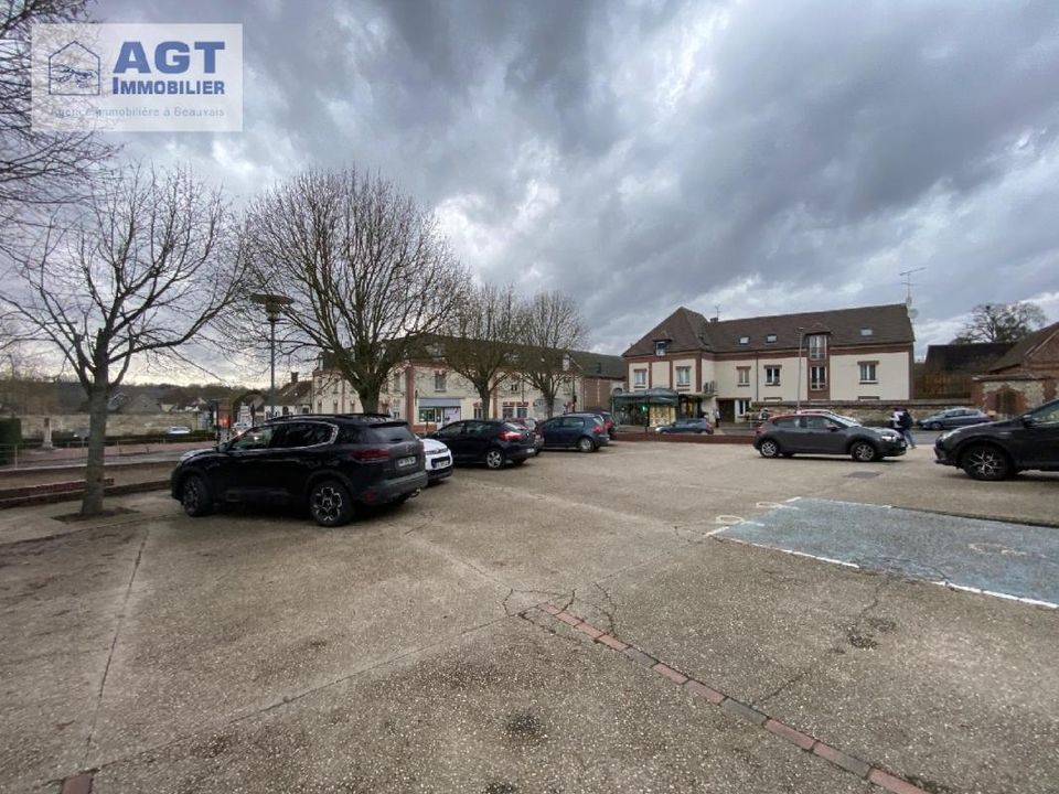 Erhvervsejendom i Milly-sur-Therain, Oise - foto 2