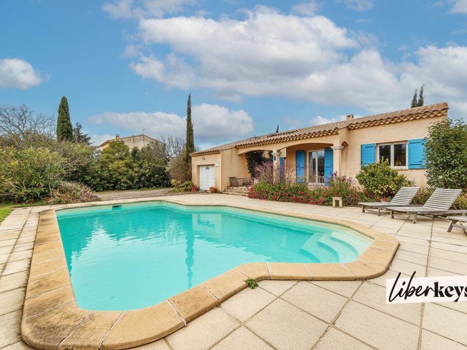 Villa i Saint-Hilaire-d'Ozilhan, Gard - bilde 1