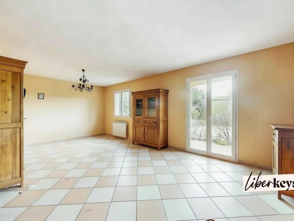 Villa i Saint-Hilaire-d'Ozilhan, Gard - bilde 2