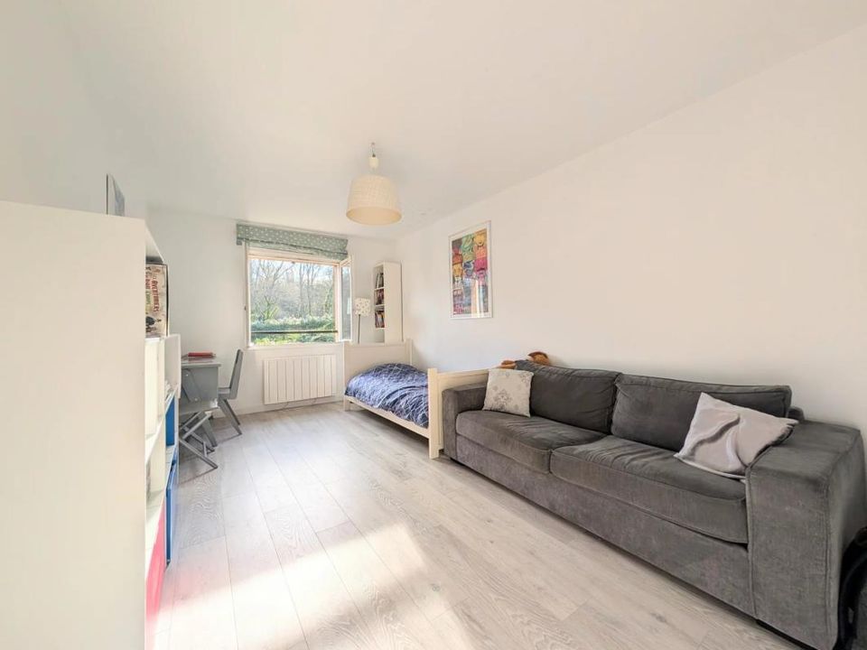 Villa en Les Clayes-Sous-Bois, Yvelines - foto 5