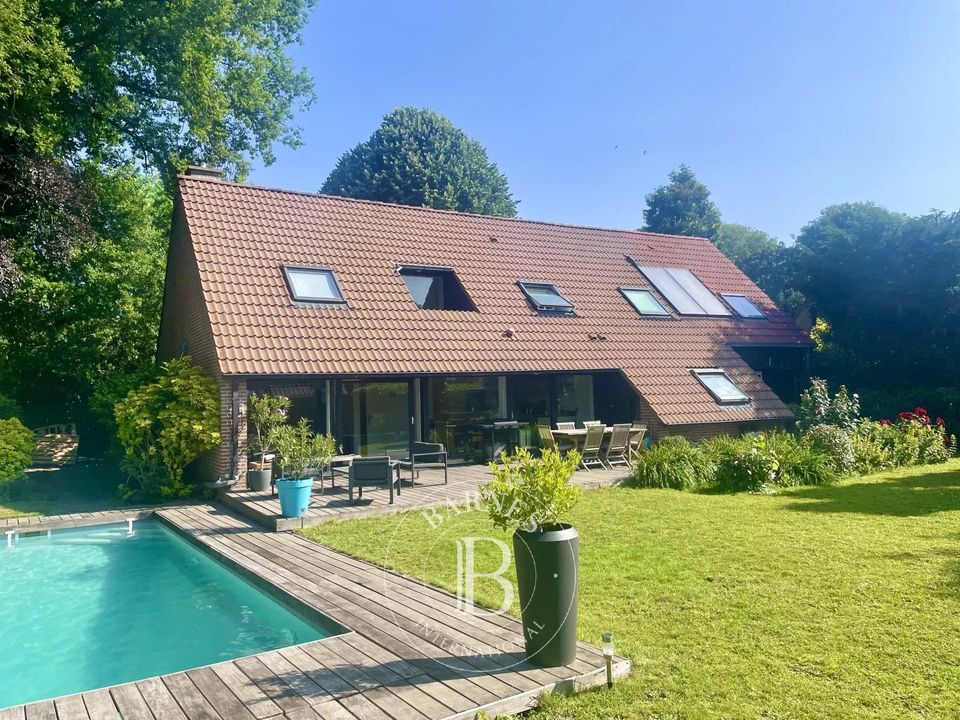 Villa i Villeneuve-d'Ascq, Nord - foto 1