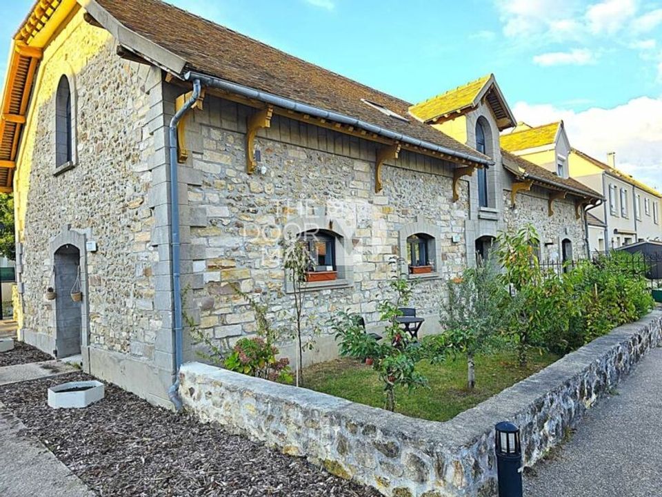 Villa i Fontenay-lès-Briis, Essonne - foto 1