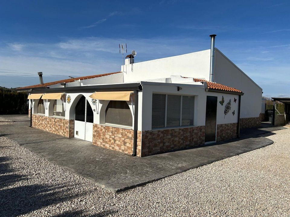 Villa i Villena, Alicante - foto 1