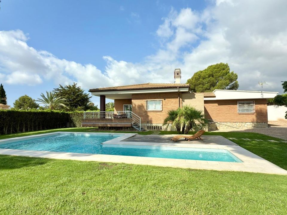 Villa i La Nucia, Alicante - foto 1