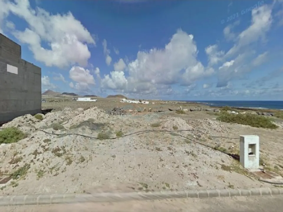 Helårsgrund i Caleta De Famara, Lanzarote - foto 2