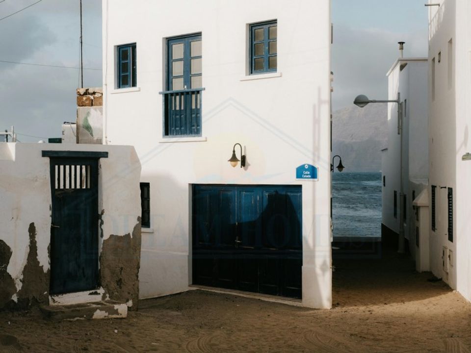 Helårsgrund i Caleta De Famara, Lanzarote - foto 4